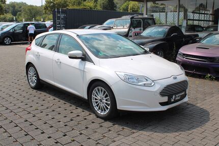 Ford Focus 27.467 km 7.899 &euro; Lohmar 53797