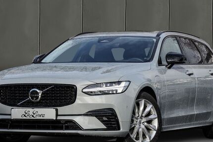 Volvo V90 22.700 km 50.890 &euro; Köln 50968