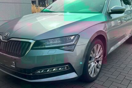 Skoda Superb 78.000 km 18.890 &euro; Kerpen 50171
