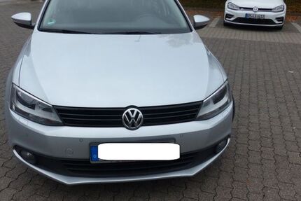 VW Jetta 198.000 km 4.190 € Bergisch Gladbach 51465