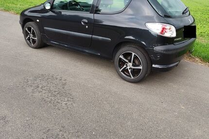 Peugeot 206 113.401 km 1.999 &euro; Kerpen 50171
