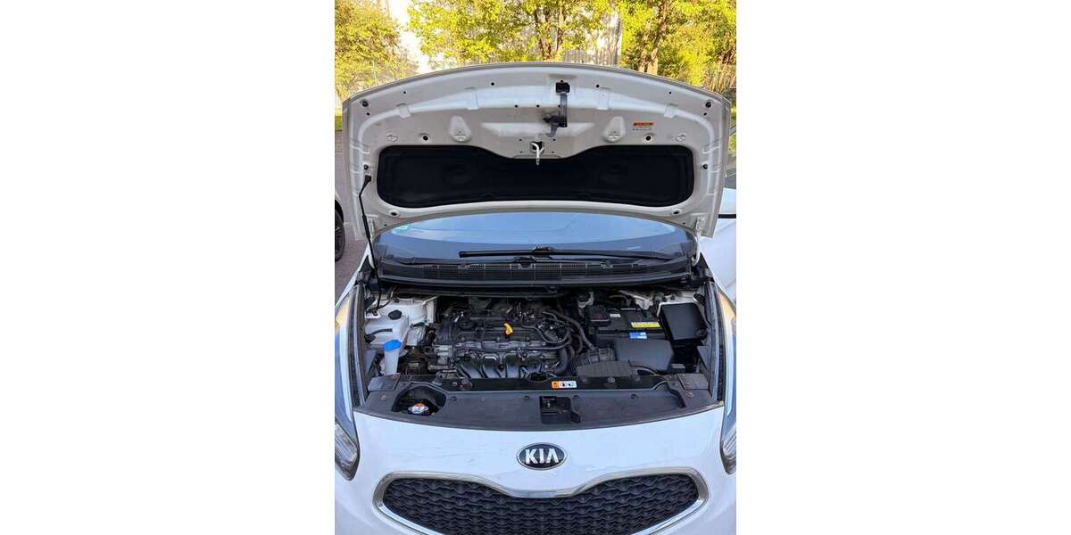 Kia Carens 195.000 km 6.450 &euro; Bonn 53179