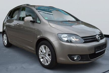 VW Golf 53.000 km 9.200 &euro; Bergisch Gladbach 51469