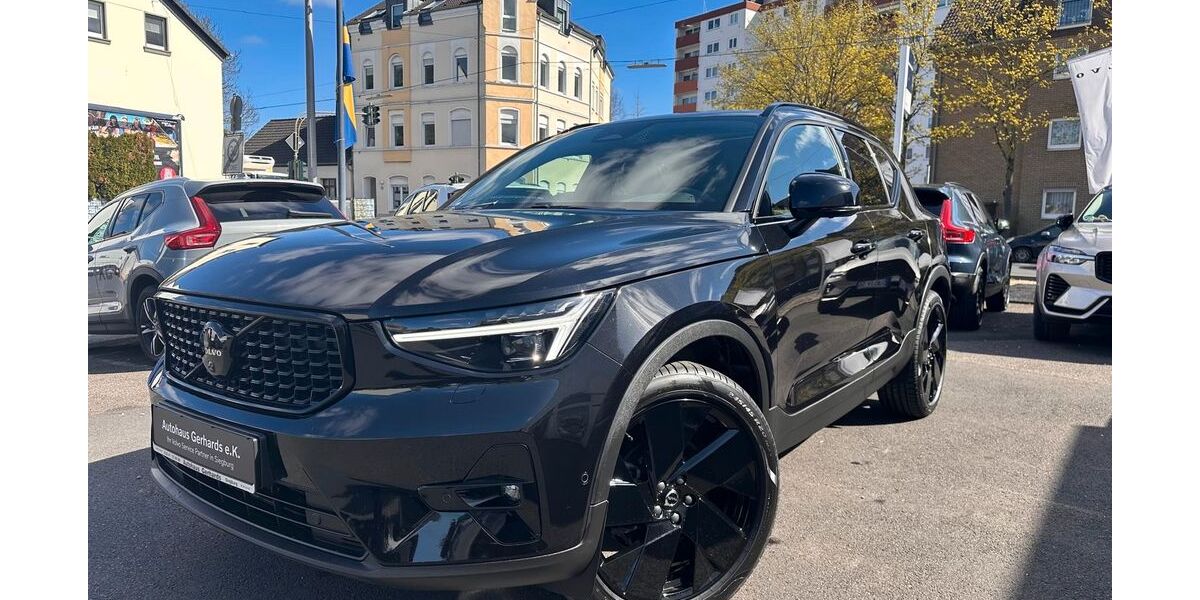 Volvo XC40 8.100 km 40.999 &euro; Siegburg 53721