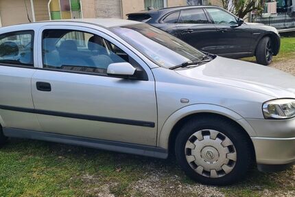 Opel Astra 112.676 km 2.350 &euro; Bonn 53115