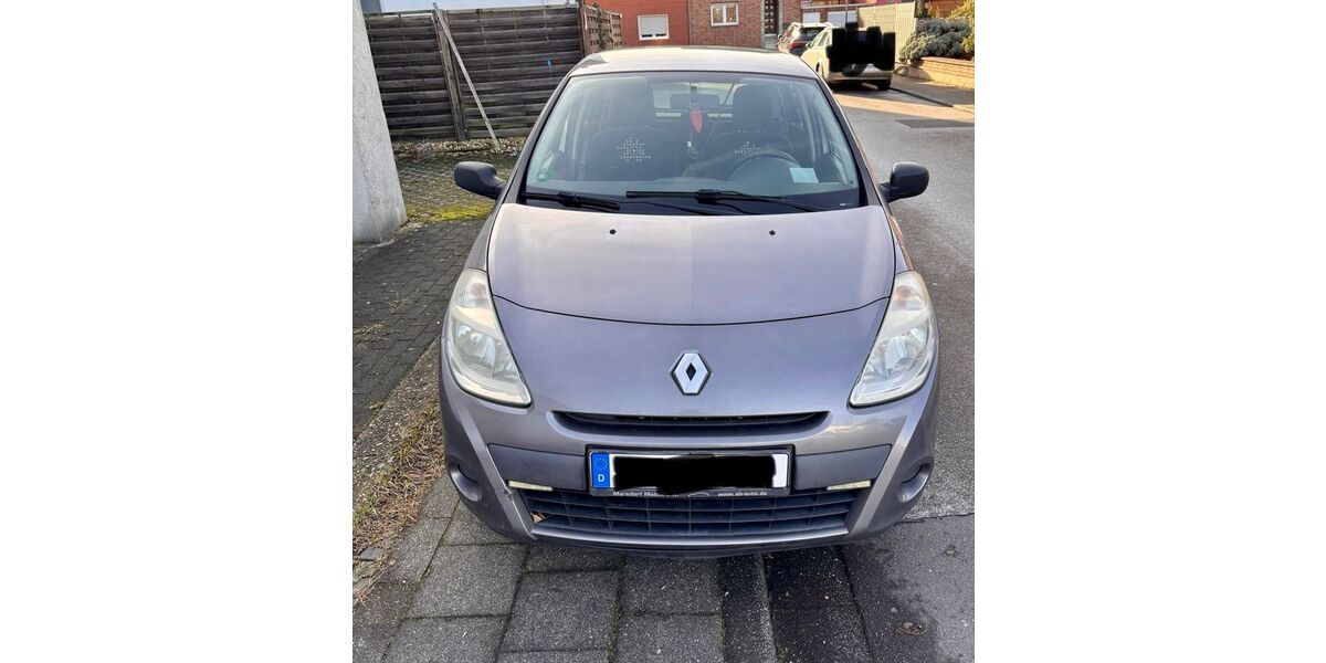 Renault Clio 140.000 km 3.200 &euro; Bergheim 50129