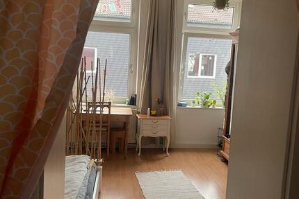 UNTERMIETE wunderschöne möbilierte 1,5 Zimmer Wohnung Altbau 1.5 zimmer