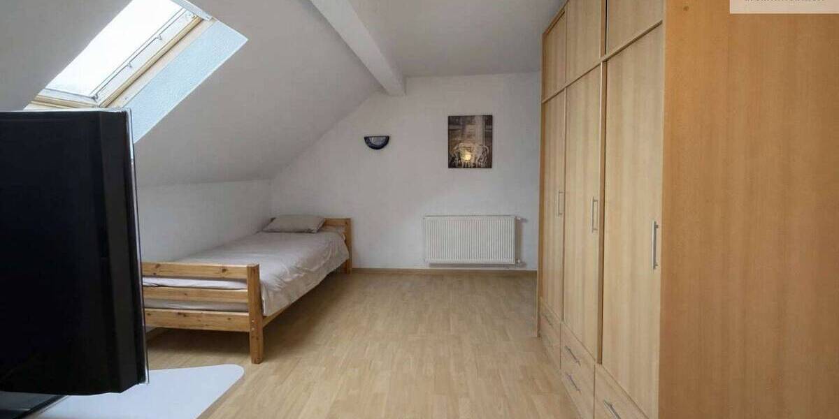 Reihenmittelhaus Köln Ostheim - 6 Zimmer, 161 m&sup2;, 499.000&euro; | Angebot:26319743
