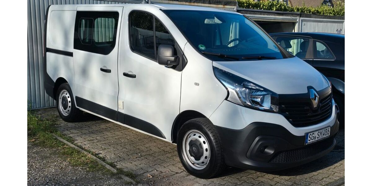 Renault Trafic 71.700 km 12.900 &euro; Solingen 42699