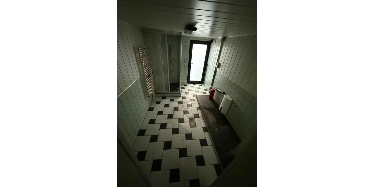 Doppelhaushälfte Köln Ehrenfeld - 5 Zimmer, 150 m&sup2;, 350.000&euro; | Angebot:24852009