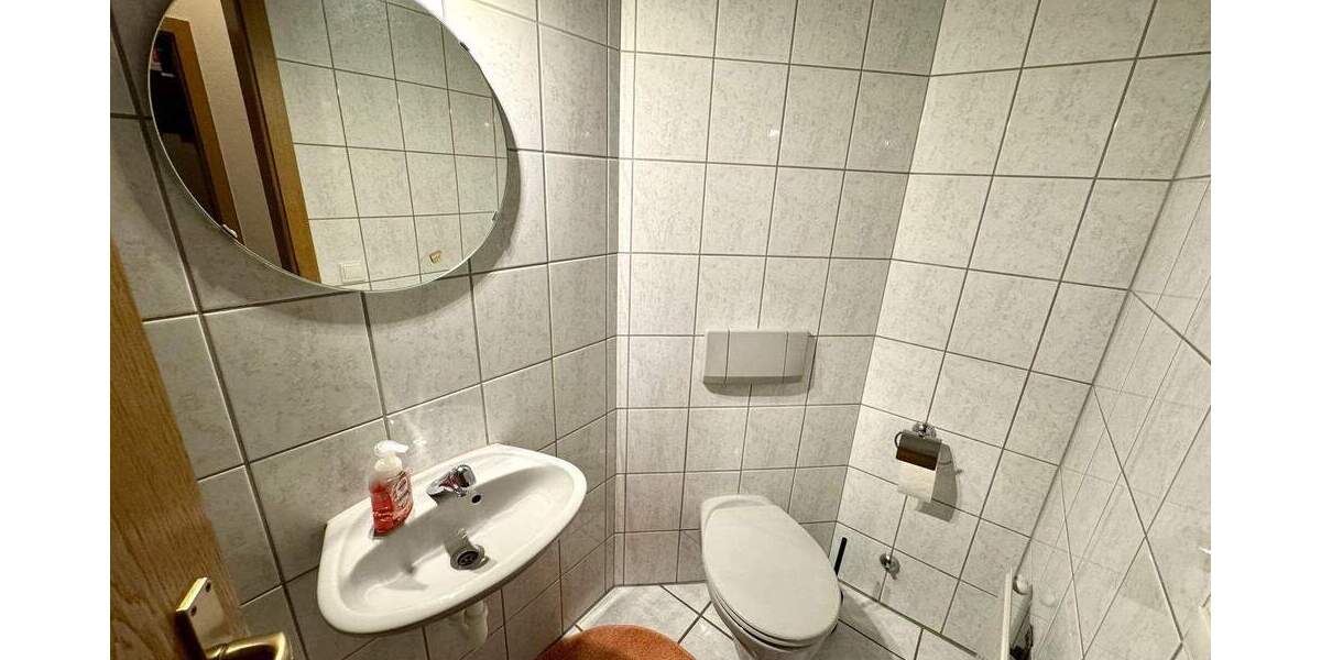 Mehrfamilienhaus, Wohnhaus Leverkusen Quettingen - 6 Zimmer, 191 m&sup2;, 599.000&euro; | Angebot:25844867