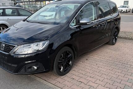 Seat Alhambra 90.000 km 33.900 &euro; Köln 51105