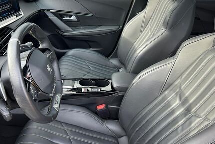 Peugeot 208 27.298 km 21.890 € Neuss 41460