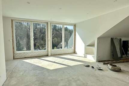 Haus zum Kaufen in Rösrath 749.000 € 362 m² 10 zimmer