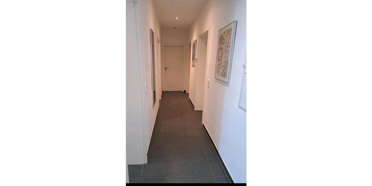 Etagenwohnung Leverkusen - 1 Zimmer, 20 m&sup2;, 550&euro; | Angebot:25394230