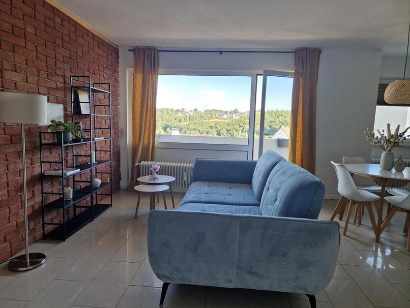 Modern & bezugsbereit: 3-Zimmer-Wohnung mit Balkon und Garage zimmer