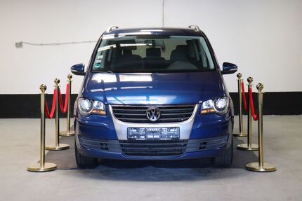 VW Touran 169.000 km 6.900 &euro; Bornheim 53332
