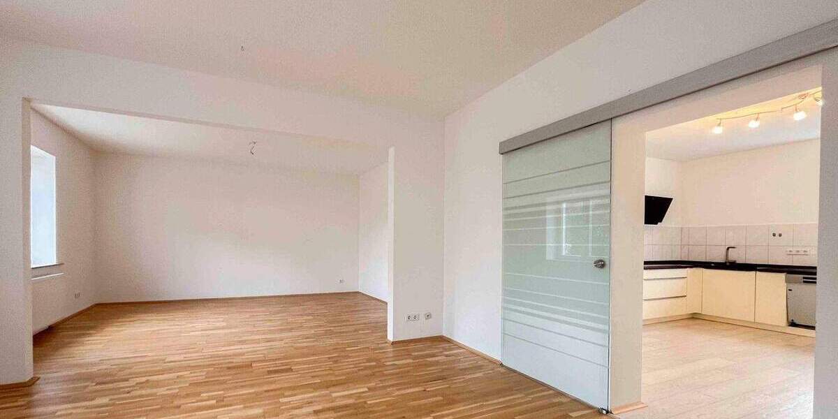 Kernsaniertes Zuhause - Alles neu, hochwertig Wohnen mit Garten in urbaner Lage 7 zimmer