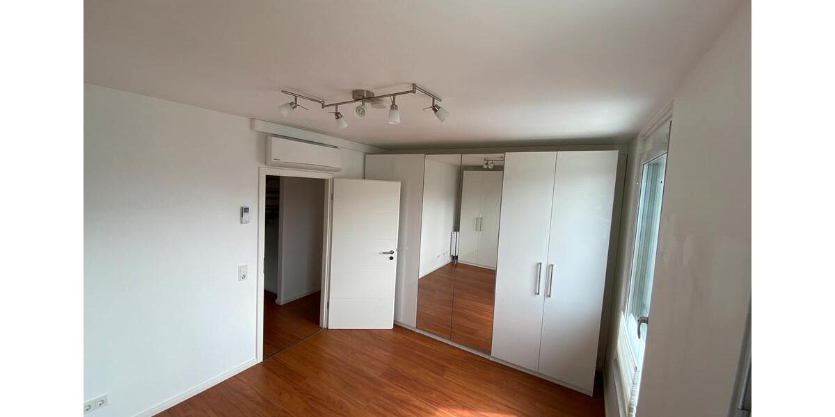 Reihenhaus Köln Chorweiler - 5 Zimmer, 141 m&sup2;, 655.000&euro; | Angebot:26367559