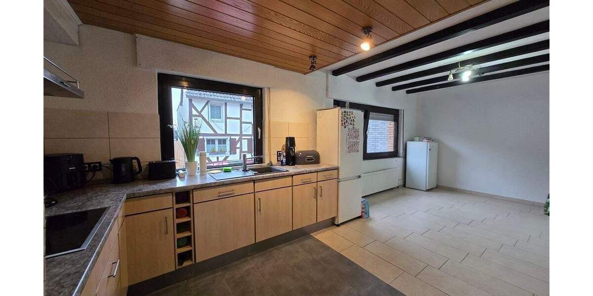 Mehrfamilienhaus, Wohnhaus Weilerswist Lommersum - 7 Zimmer, 259 m&sup2;, 520.000&euro; | Angebot:25692842