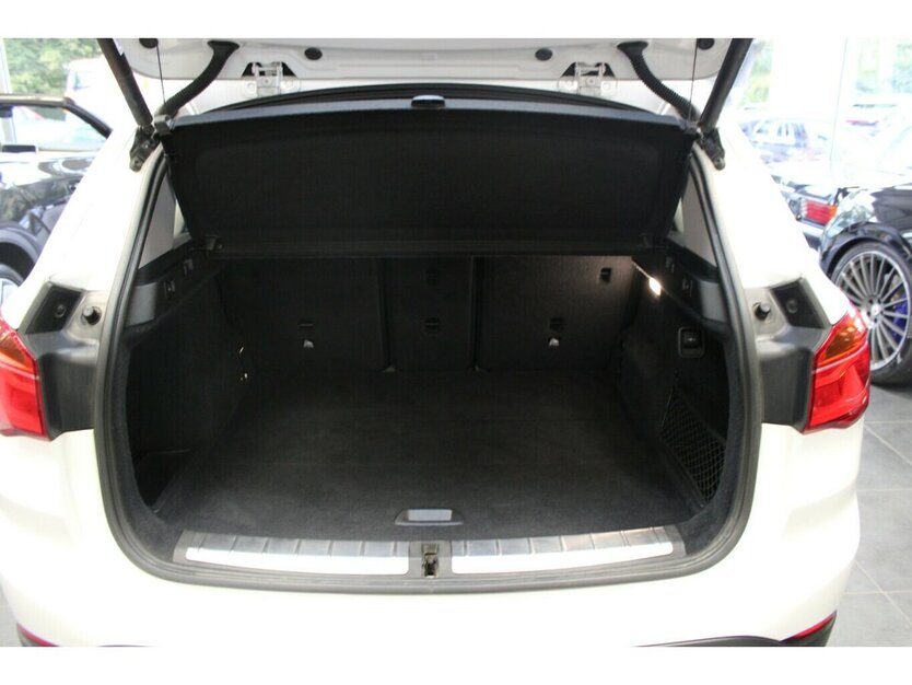 BMW X1 sDrive 18i xLine 82.893 km 16.980 € Euskirchen 53881