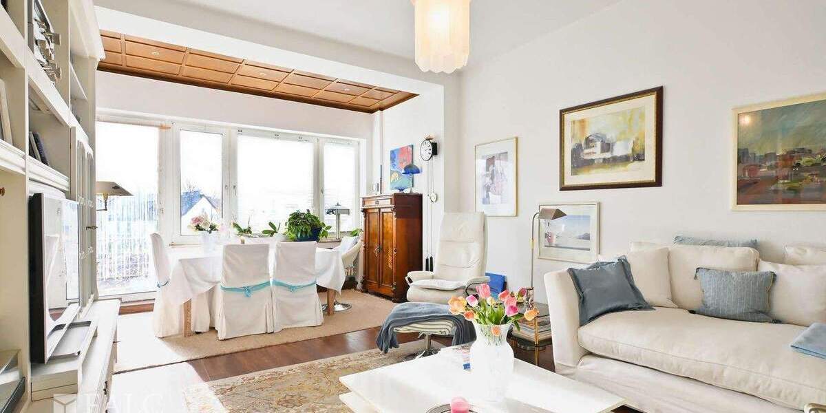 Mehrfamilienhaus, Wohnhaus Köln Weiden - 9 Zimmer, 251 m&sup2;, 1.150.000&euro; | Angebot:25696521