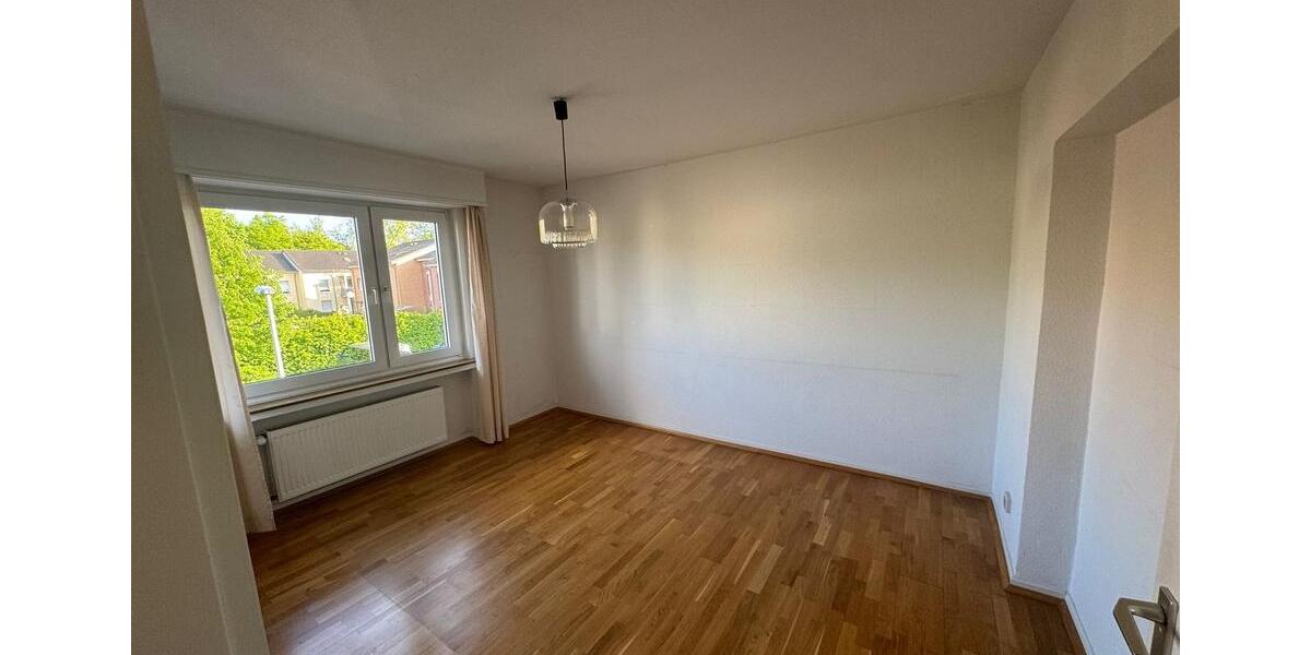 Etagenwohnung Bonn Auerberg - 3 Zimmer, 72 m&sup2;, 1.400&euro; | Angebot:26347754