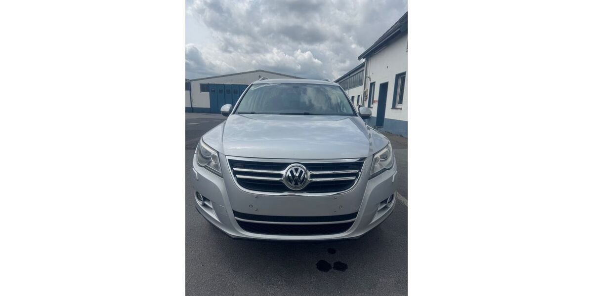 VW Tiguan 152.806 km 7.950 &euro; Monheim am Rhein 40789
