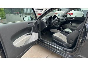Audi A1 ambition 180.000 km 2.800 &euro; Troisdorf 53844