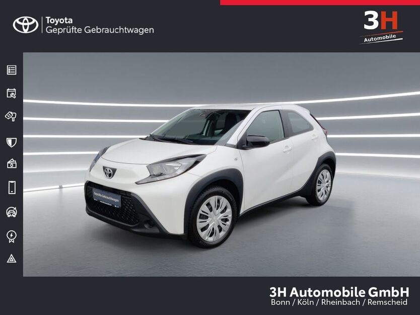Toyota Aygo (X) 18.439 km 16.990 € Bonn 53119
