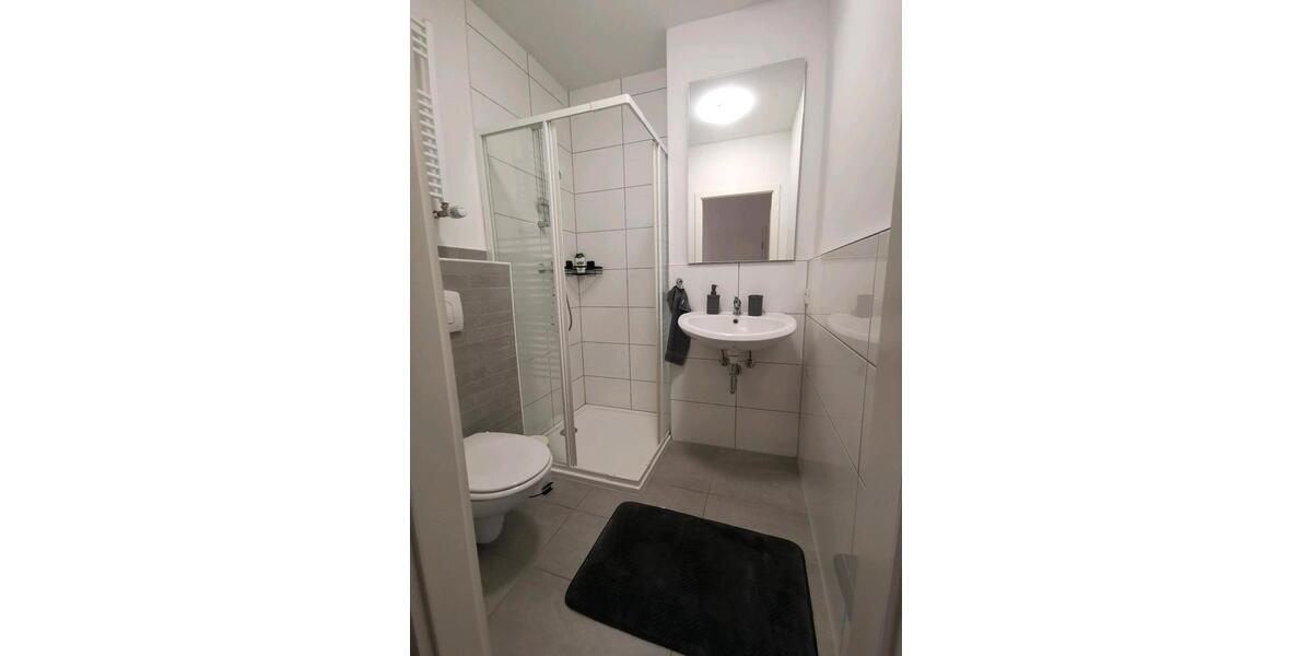 Etagenwohnung Dormagen Hackenbroich - 1 Zimmer, 20 m&sup2;, 700&euro; | Angebot:26302945