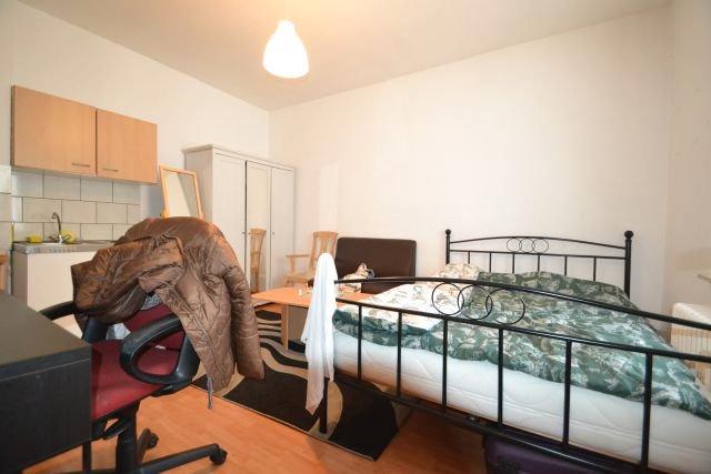 Mehrfamilienhaus, Wohnhaus Bonn Hardtberg - 12 Zimmer, 210 m&sup2;, 550.000&euro; | Angebot:26270955