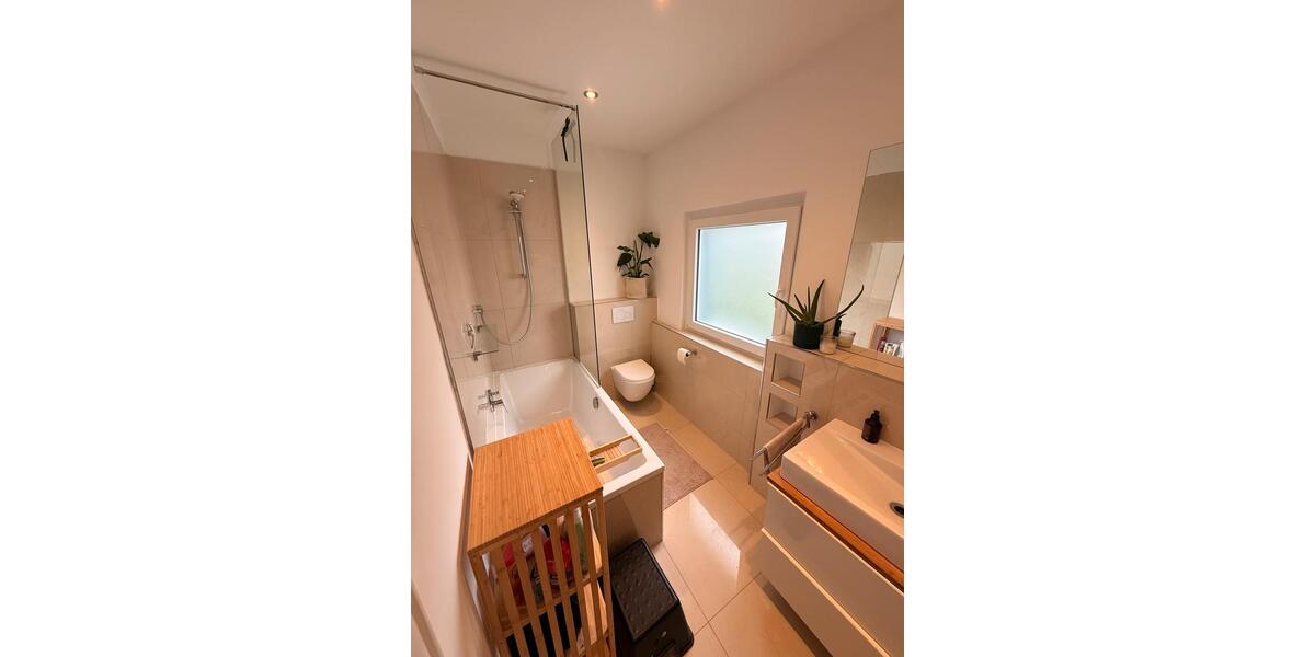 Etagenwohnung Köln Kalk - 4 Zimmer, 98 m&sup2;, 445.000&euro; | Angebot:26815414