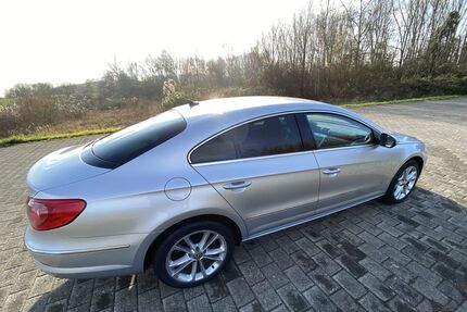 VW Passat 92.500 km 7.990 &euro; Niederkassel 53859