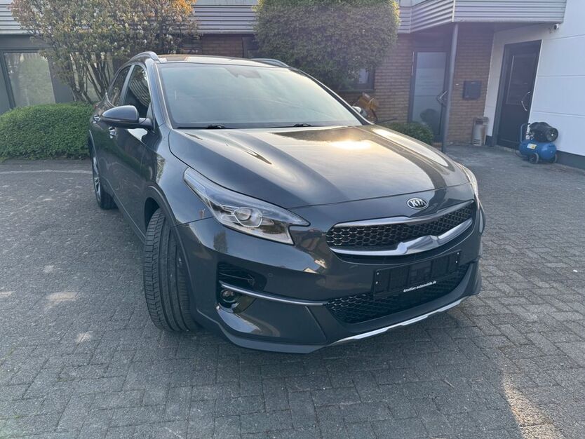 Kia XCeed 55.000 km 20.990 € Solingen 42699