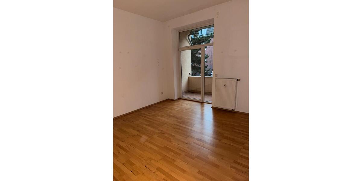 Charmante 3 Zimmer - Altbauwohnung mit Balkon 3 zimmer