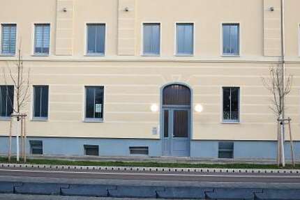 Wohnung zum Mieten in Halle 750 € 96.8 m²