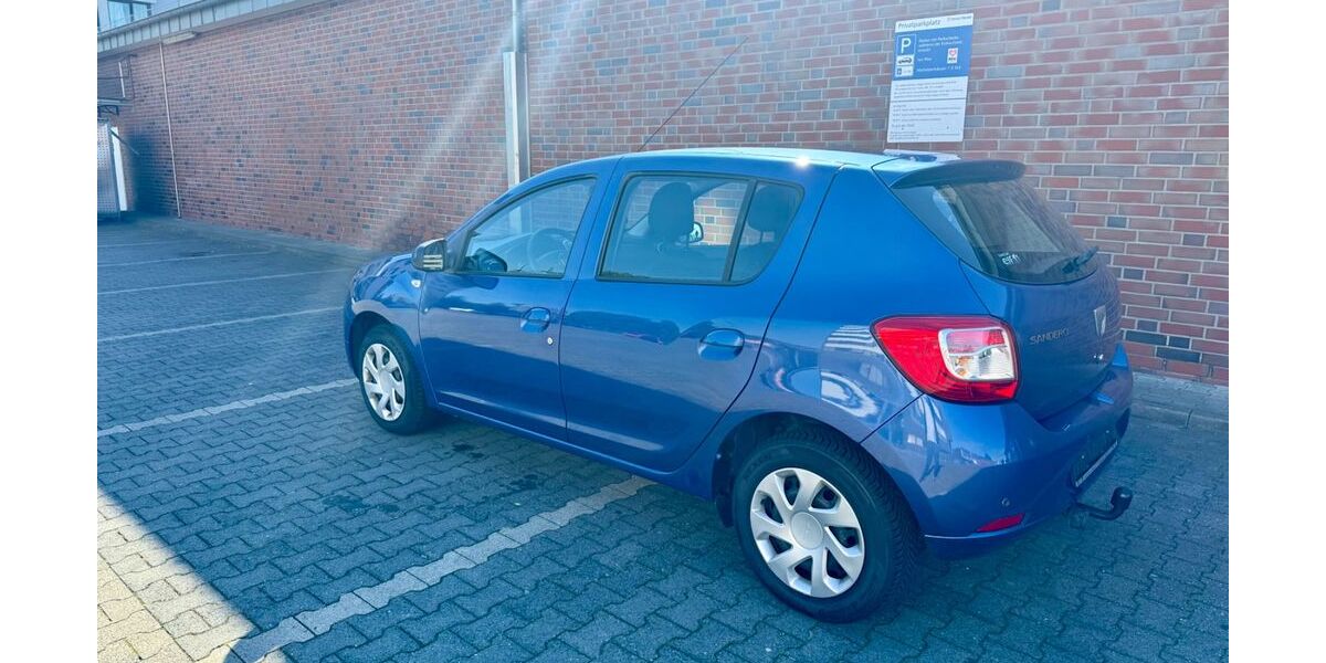 Dacia Sandero 124.000 km 5.500 € Köln 50825