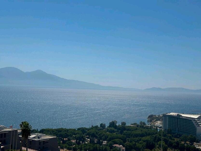 Wohnung İN TÜRKEİ KUŞADASİ MİT PANORAMA AUSSİCHT ZUM MEER