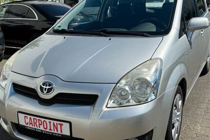 Toyota Corolla Verso 90.700 km 6.950 &euro; Brühl 50321