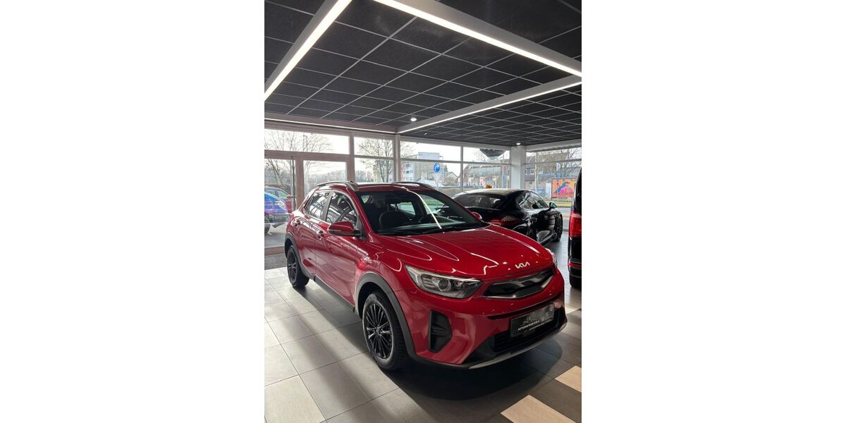 Kia Stonic 34.042 km 15.950 &euro; Köln 51103