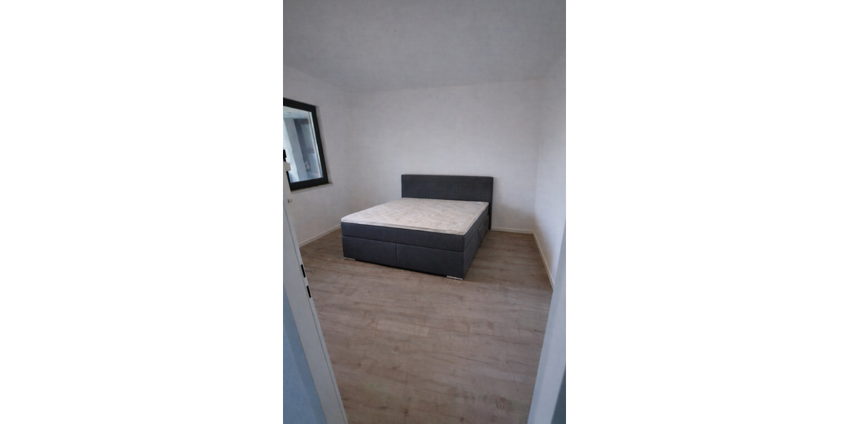 Vollständig renovierte 2-Zimmer-Wohnung in Leverkusen 2 zimmer