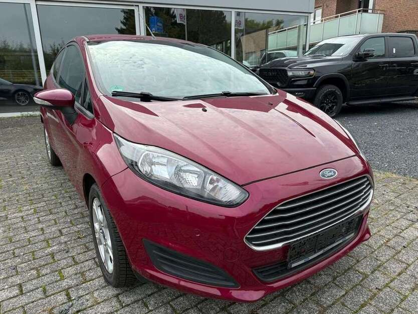 Ford Fiesta 66.400 km 6.990 € Bergheim 50129