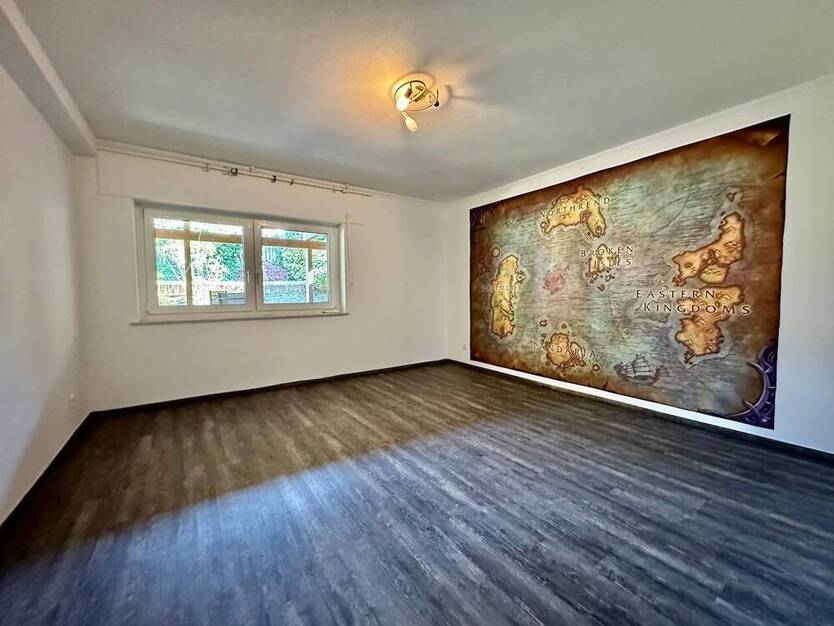 Sanierter Bungalow mit EinliegerWohnung in beliebter Wohnlage