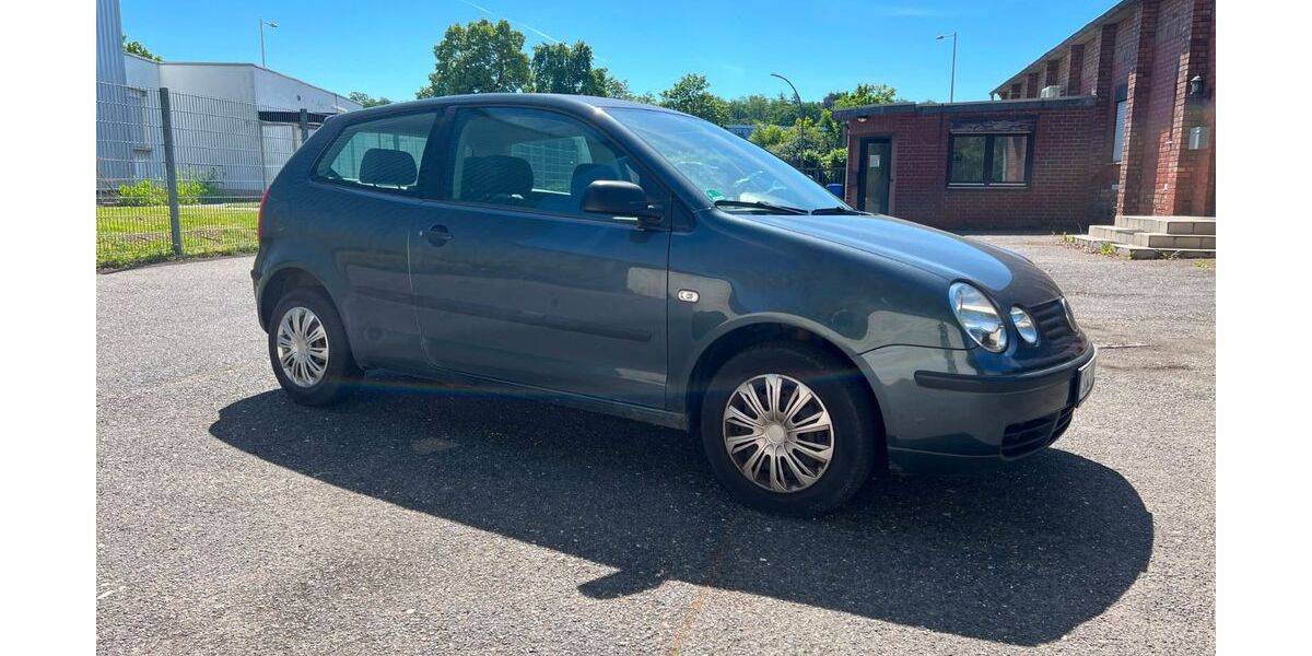 VW Polo 210.000 km 1.650 &euro; Bonn 53227