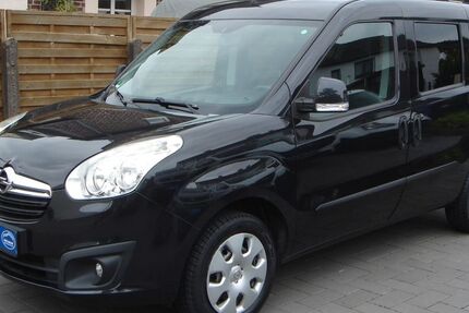 Opel Combo 99.800 km 10.980 &euro; Hilden 40721