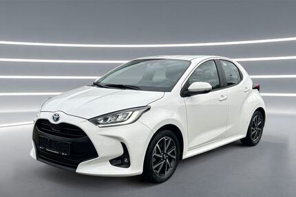 Toyota Yaris 20.679 km 21.990 &euro; Köln 51149