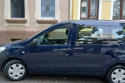 Dacia Dokker 51.000 km 6.200 &euro; Solingen 42659