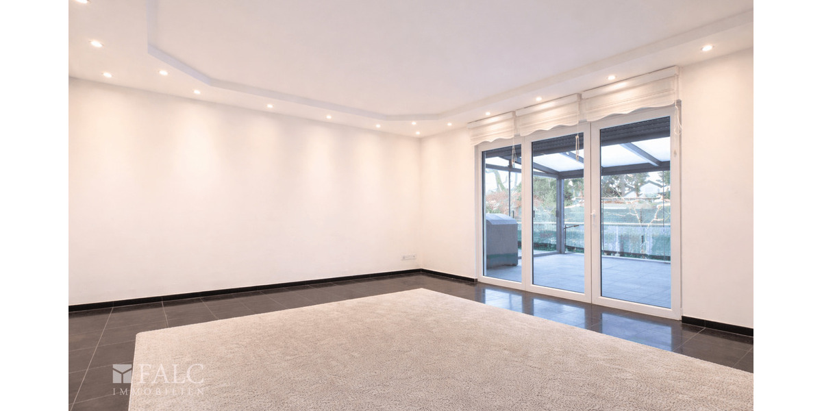 Einfamilienhaus Köln Esch/Auweiler - 8 Zimmer, 288 m&sup2;, 1.099.000&euro; | Angebot:24874472