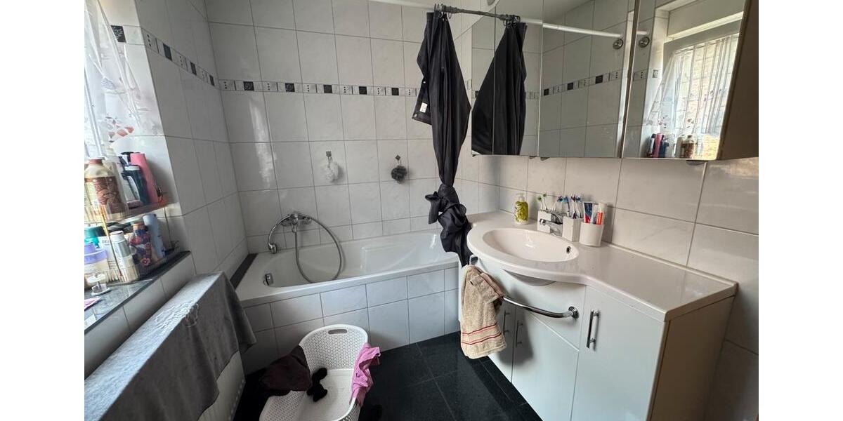 Einfamilienhaus Köln Rodenkirchen - 5 Zimmer, 120 m&sup2;, 2.490&euro; | Angebot:27615092